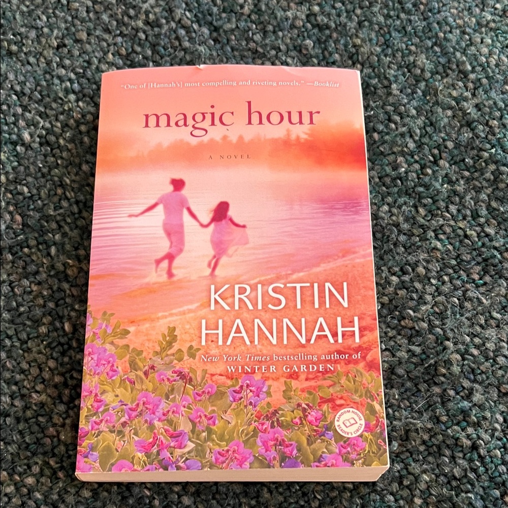 Author Kristen Hannah -Magic Hour book